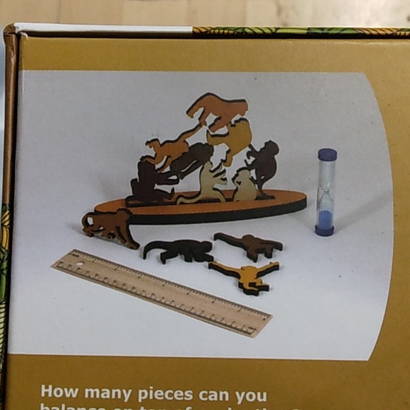 Monkey Busines (stack and balance) - Picture 5 of 5